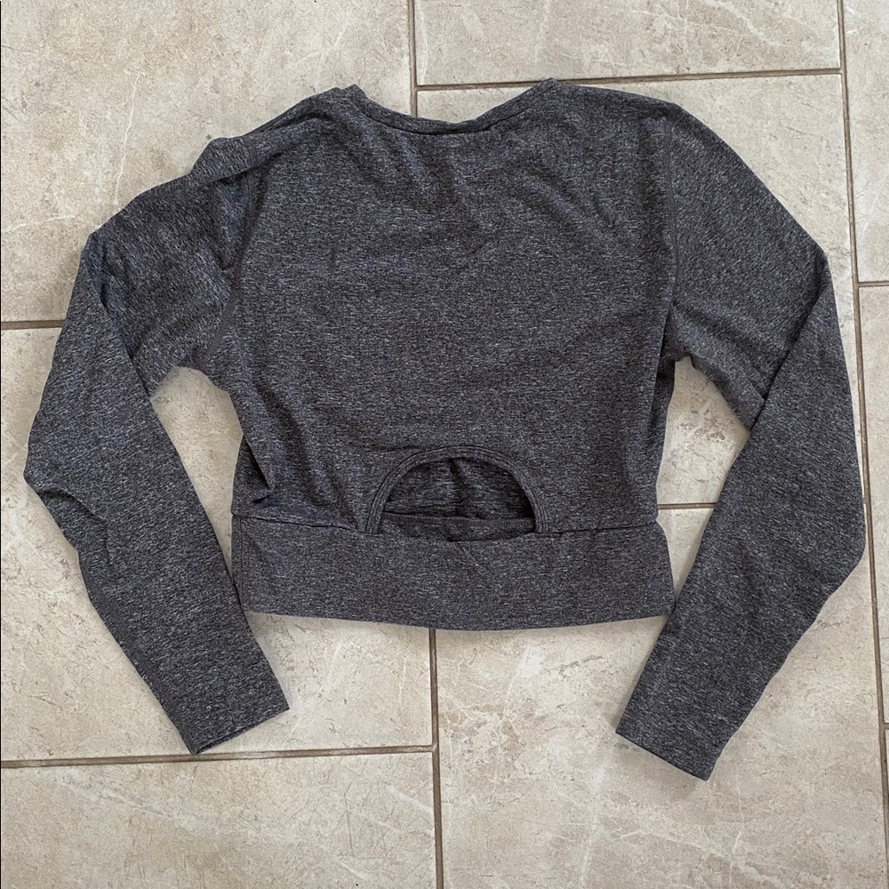 Old Navy Active Cozecore Crop Long Sleeve Cutout